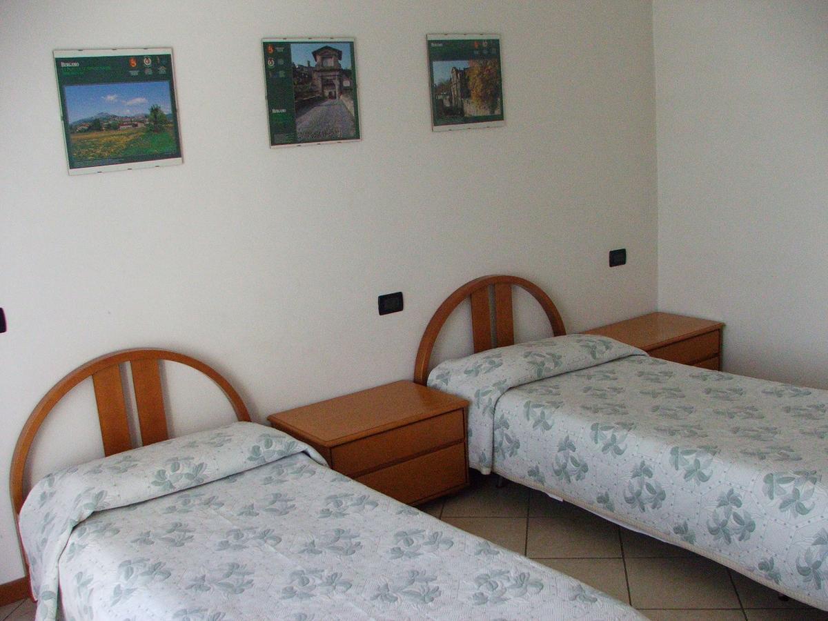 Hotel Ponte Autostrada Серіате Екстер'єр фото