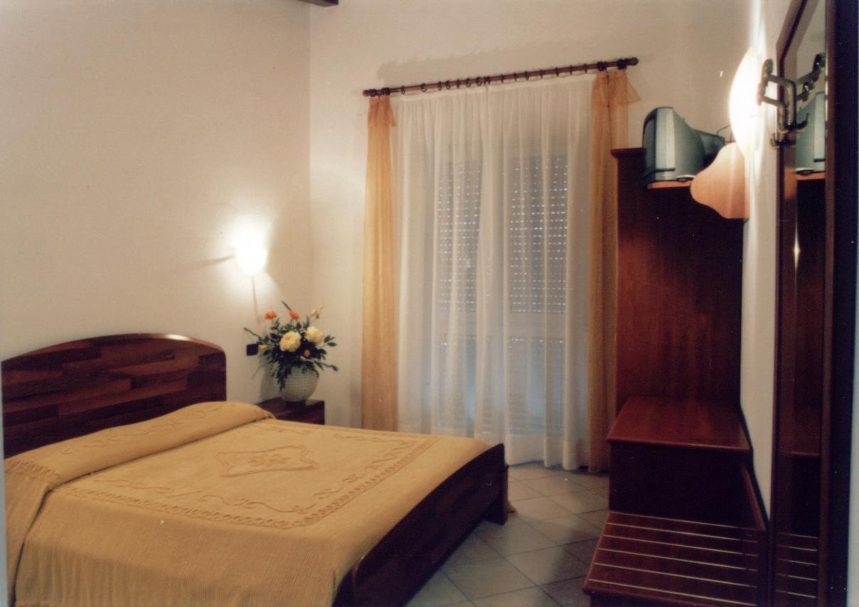 Hotel Ponte Autostrada Серіате Екстер'єр фото