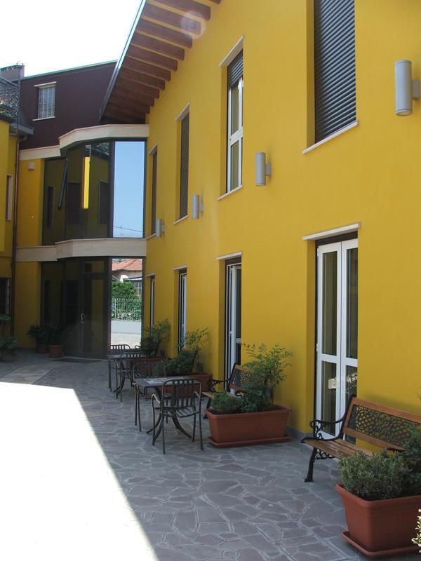 Hotel Ponte Autostrada Серіате Екстер'єр фото
