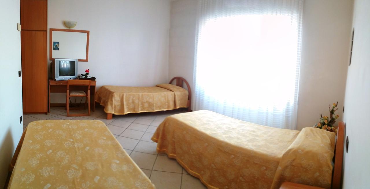 Hotel Ponte Autostrada Серіате Екстер'єр фото